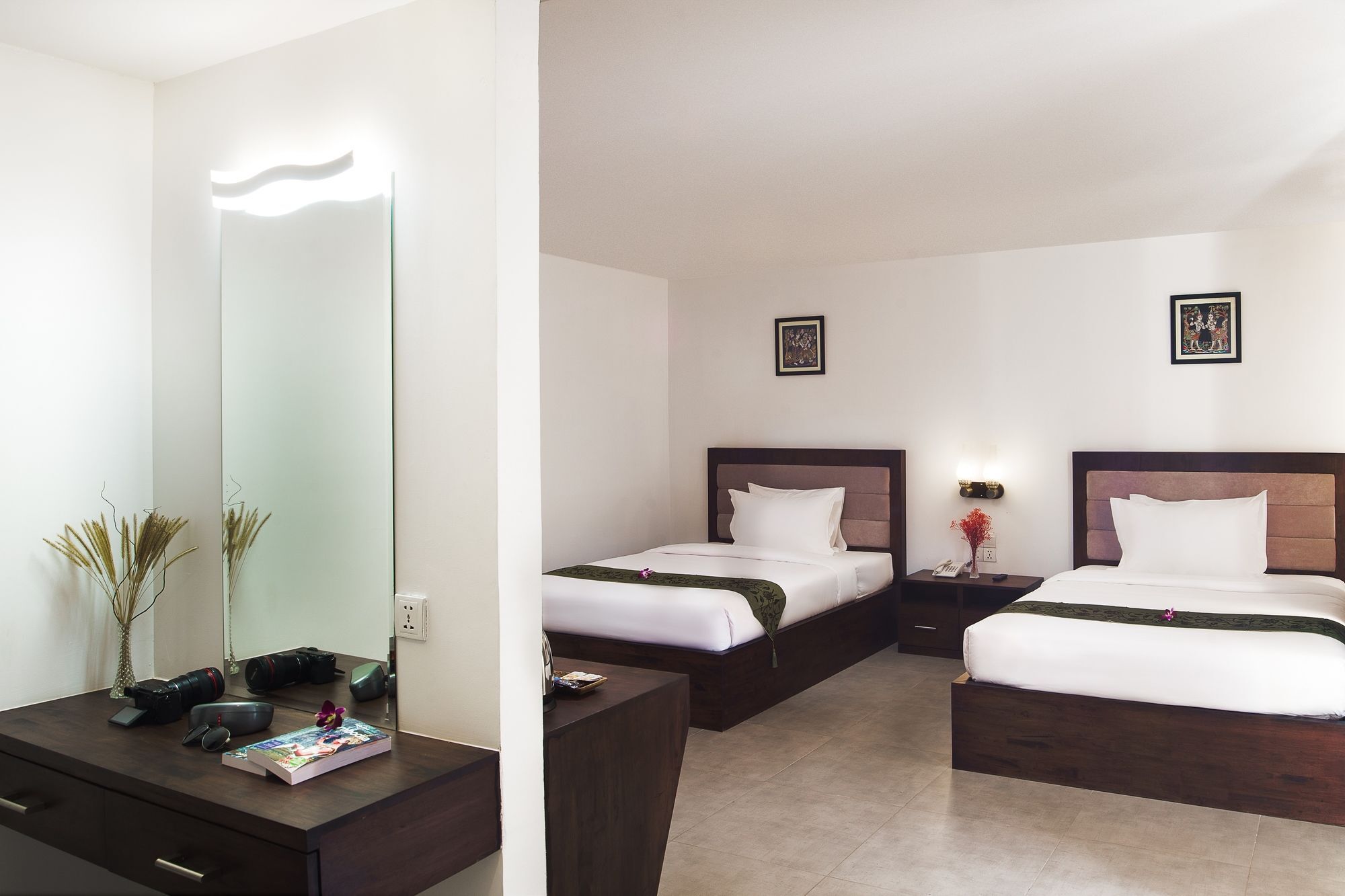 Kuch Oudom Hotel Phnom Penh Esterno foto