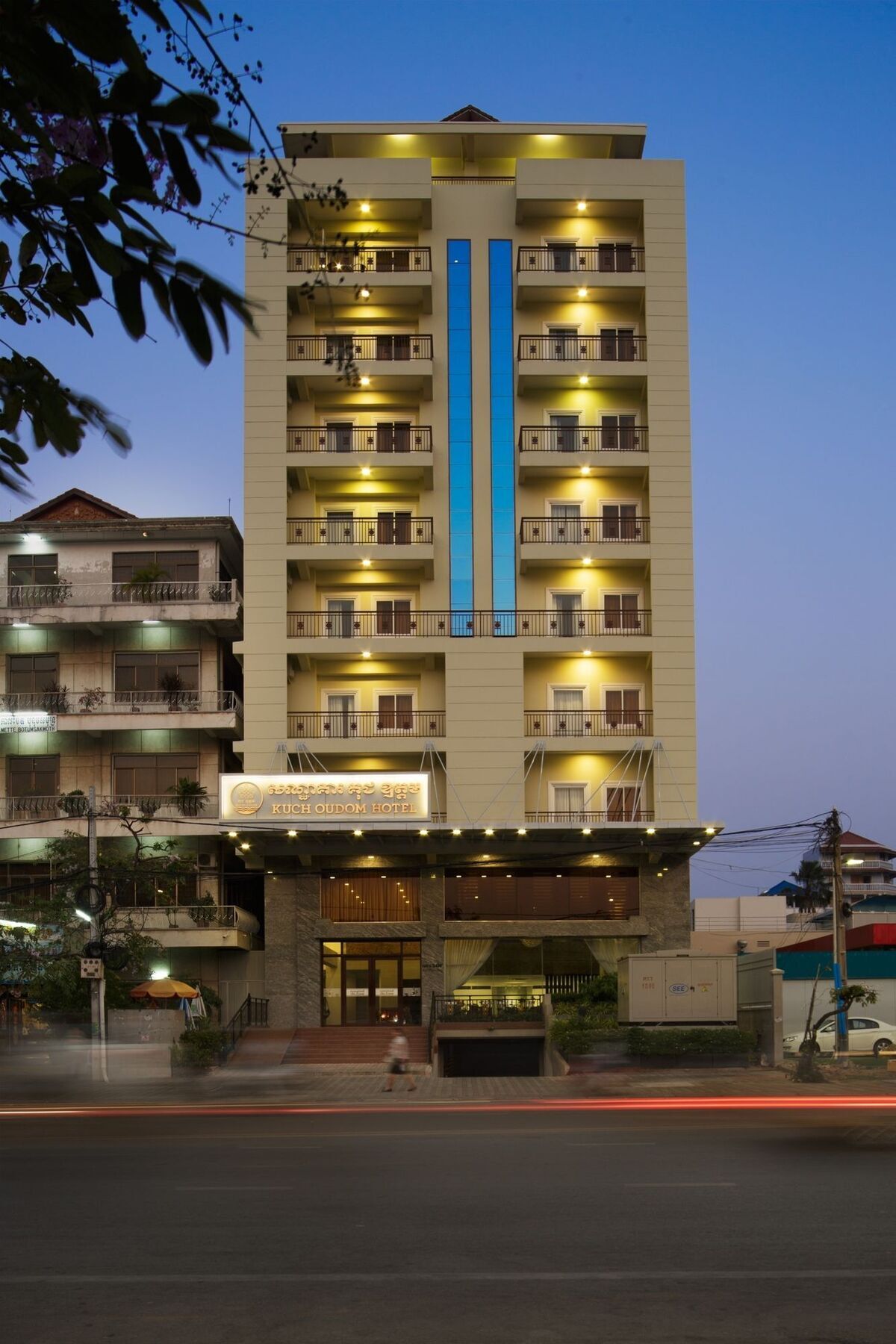 Kuch Oudom Hotel Phnom Penh Esterno foto
